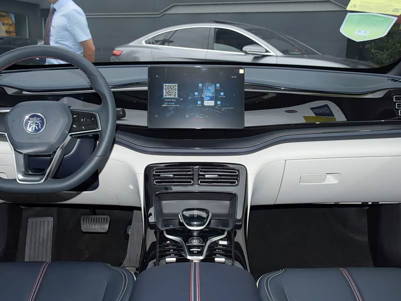 比亚迪王朝福清盛世新景店>比亚迪>秦plus>2021款dm-i55km尊贵型>中控