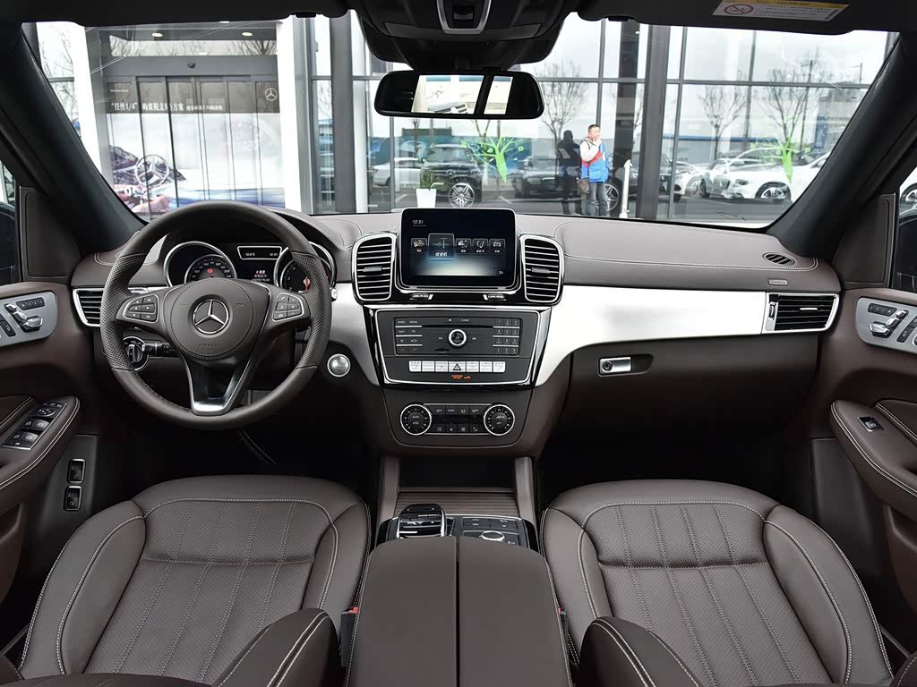 奔驰(进口) 奔驰gls 2018款 改款 gls 320 4matic