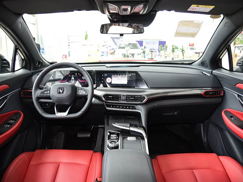 长安汽车 长安uni-t 2020款 1.5t 旗舰型