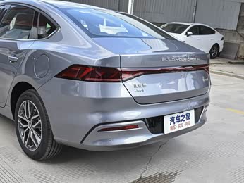 当前位置:>肇庆>比亚迪王朝四会市腾瑞店>车型报价>2021款dm-i120km