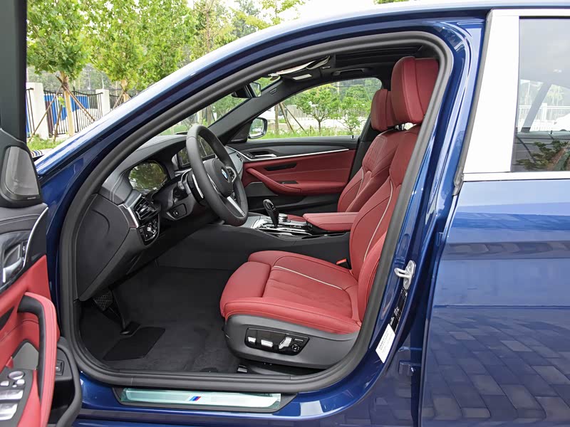 上海宝麟宝马>华晨宝马>宝马5系>2021款改款530li尊享型m运动套装>