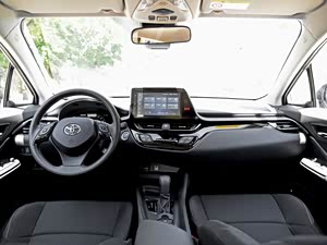 奕泽izoa正价销售16.98万起 欢迎垂询