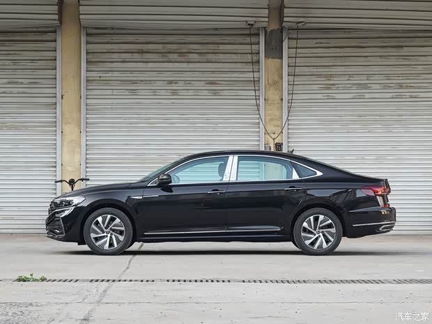 【帕萨特新能源热销中 购车降3.5万_漳州致和上汽大众