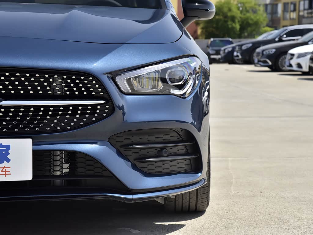 奔驰(进口) 奔驰cla 2022款 改款 cla 260 4matic
