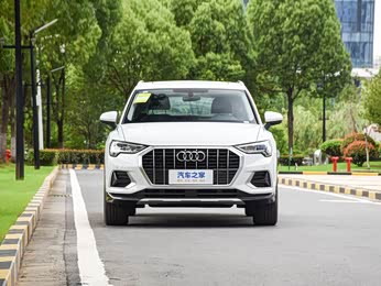 奥迪q3 2023款 35 tfsi 时尚致雅型(1.5t)