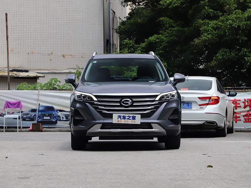 广汽乘用车 传祺gs5 2020款 进阶款 270t 自动豪华版