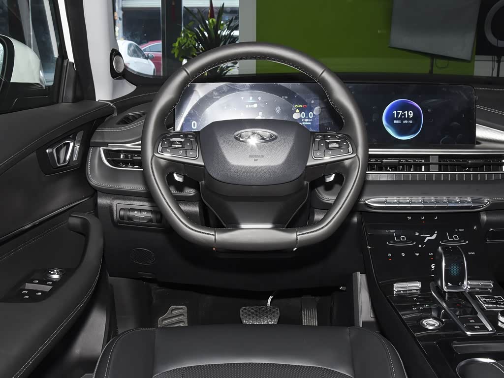 奇瑞汽车 瑞虎8 plus 2022款 290tgdi dct豪情版