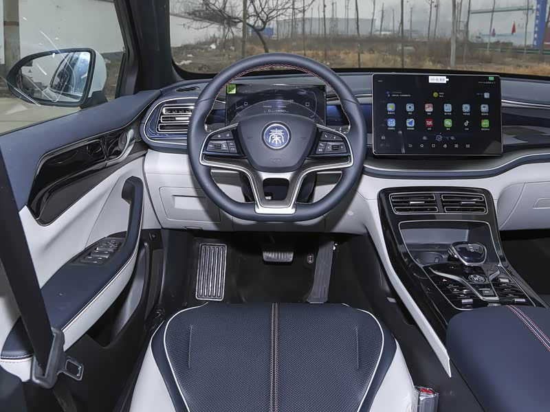 万达广场>比亚迪>秦plus>2023款冠军版dm-i120km卓越型>中控方向盘>