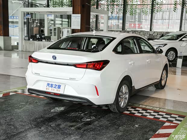 逸动新能源热销中售价1499万元起