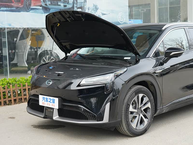 广汽埃安 aion lx 2022款 plus 80 智尊版
