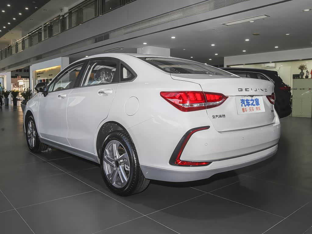 北京汽车 北京eu5 2022款 网约车豪华版