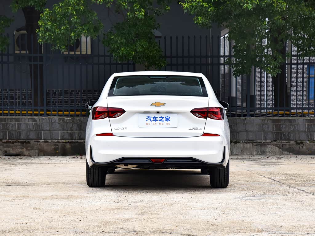 上汽通用雪佛兰 科鲁泽 2024款 1.5l 双离合乐享版