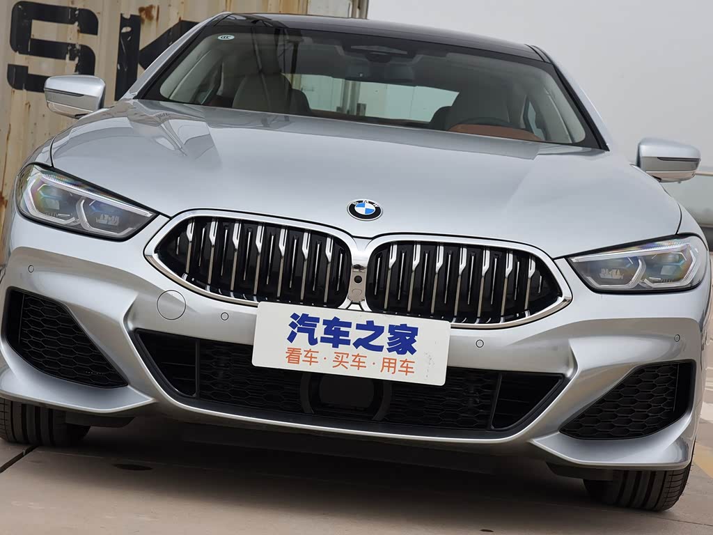宝马8系 2019款 840i xdrive 四门轿跑车 m运动套装 纯金属银 其它