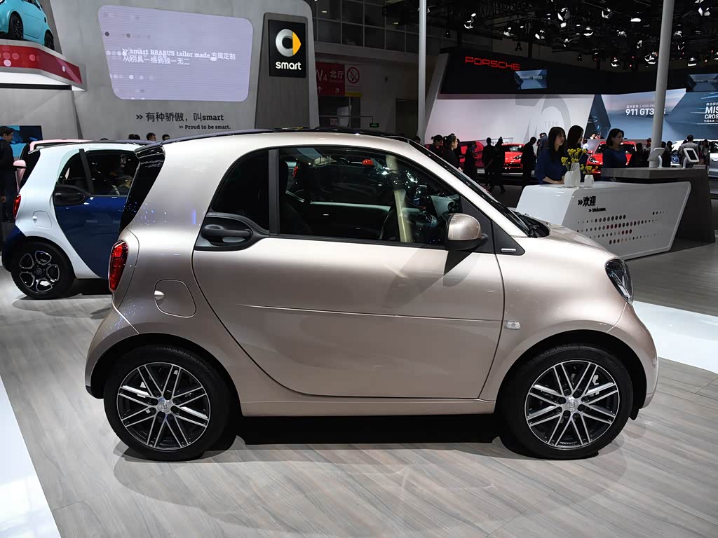 您还可以查看                                   smart fortwo:报价