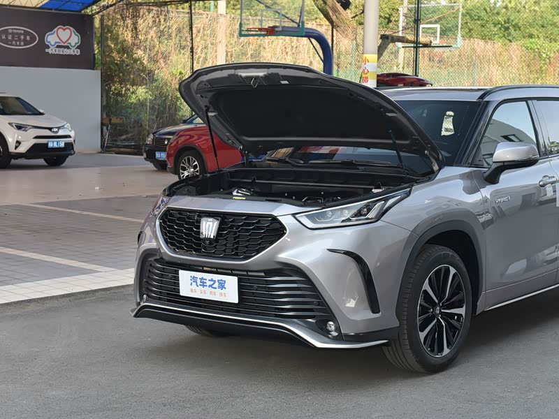 松原金山丰田汽车>一汽丰田>皇冠陆放>2023款2.