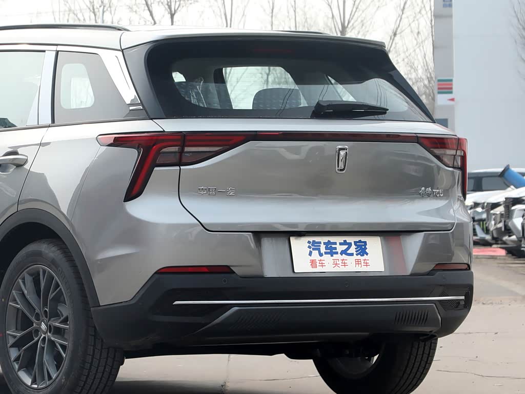 一汽奔腾 奔腾t55 2022款 1.5t 自动超跃款