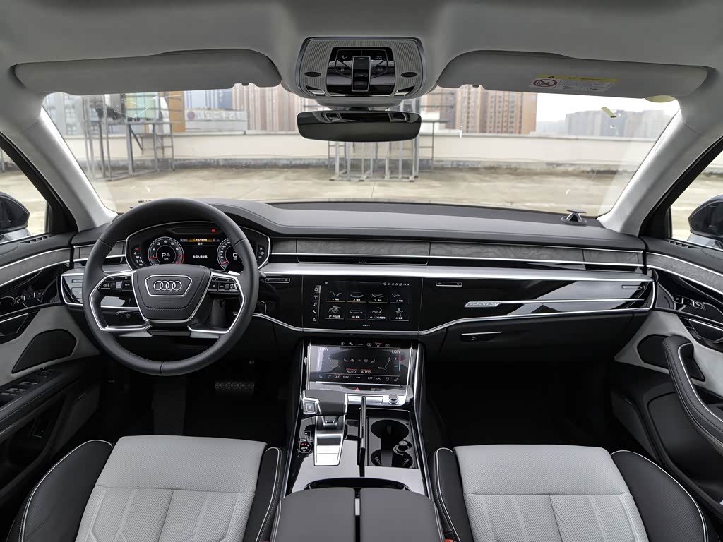 奥迪(进口) 奥迪a8 2021款 a8l 60 tfsi quattro 尊贵型