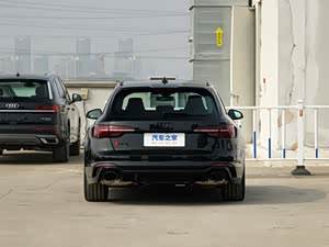 奥迪rs4正价销售中售价8288万元起