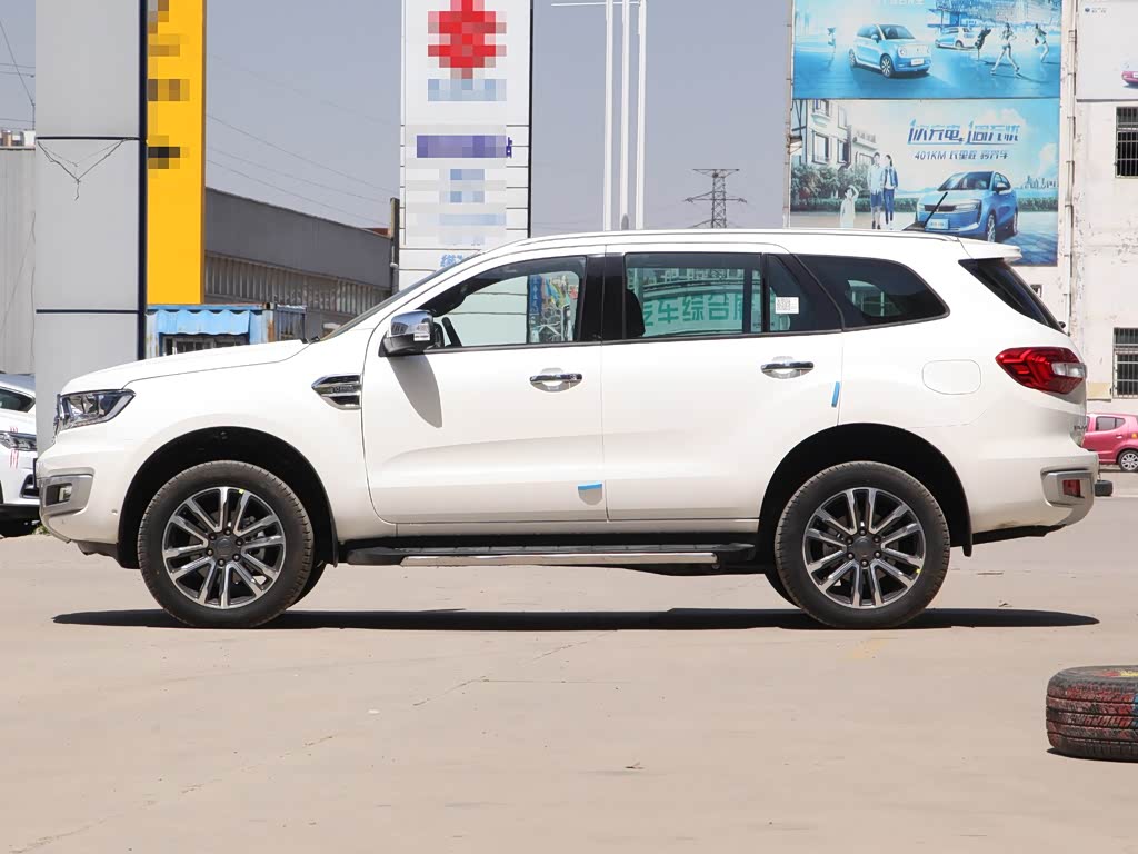 江铃福特 撼路者 2020款 2.3t 汽油自动四驱旗舰版 7座