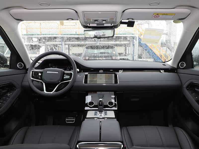 奇瑞捷豹路虎 揽胜极光新能源 2021款 极光l p300e 豪华版