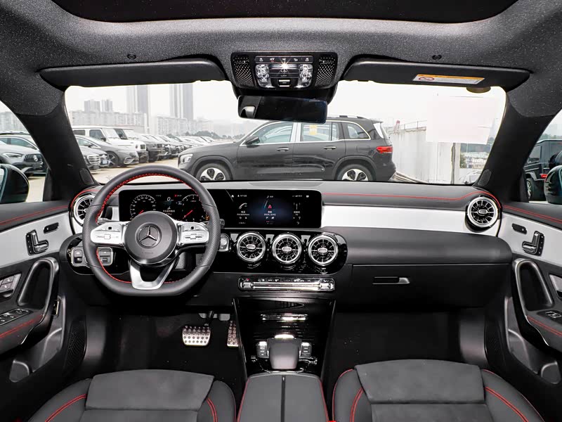 奔驰(进口) 奔驰cla 2023款 cla 200 4matic