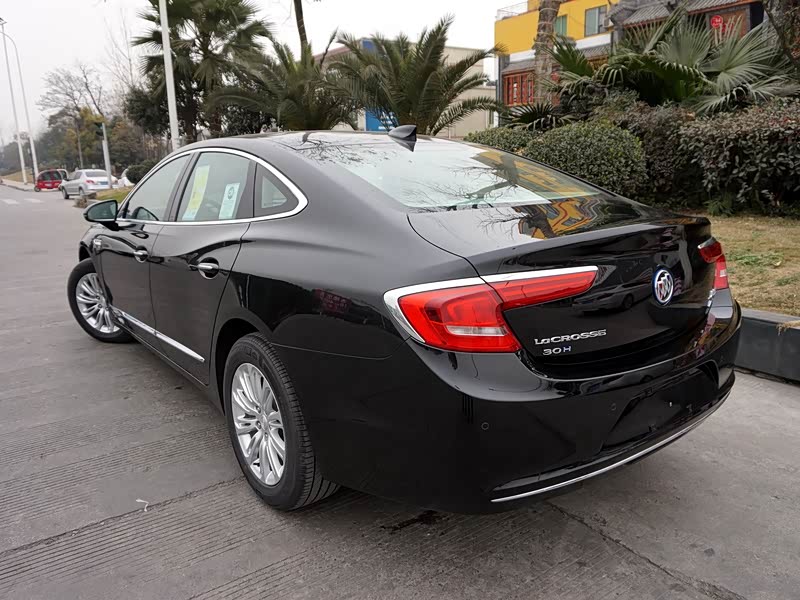 上汽通用别克 君越 2018款 30h 精英型