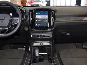 沃尔沃xc40新能源热销中 售价27.99万起