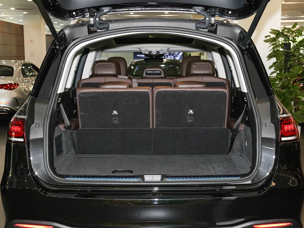 奔驰(进口) 奔驰gls 2022款 改款 gls 450 4matic 豪华型