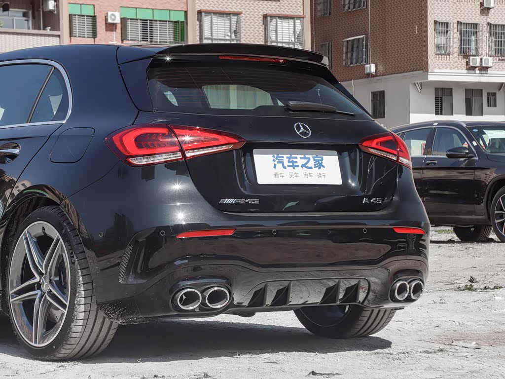 梅赛德斯-amg 奔驰a级amg(进口) 2023款 amg a 45 4matic