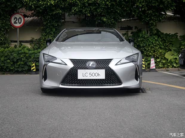 超级炫酷gt轿跑雷克萨斯lc500h订车就送十重大礼