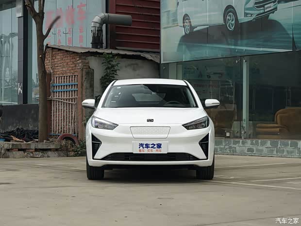 思皓e50a售价1689万元起欢迎垂询