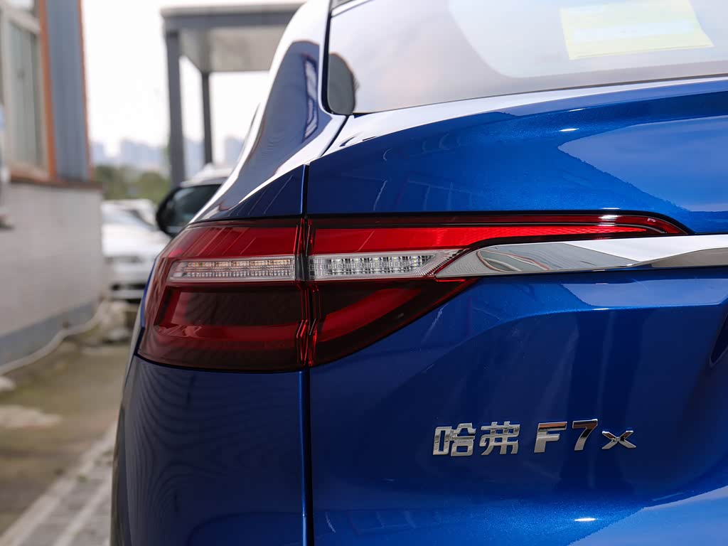 长城汽车 哈弗f7x 2021款 1.5t 两驱极智潮玩版