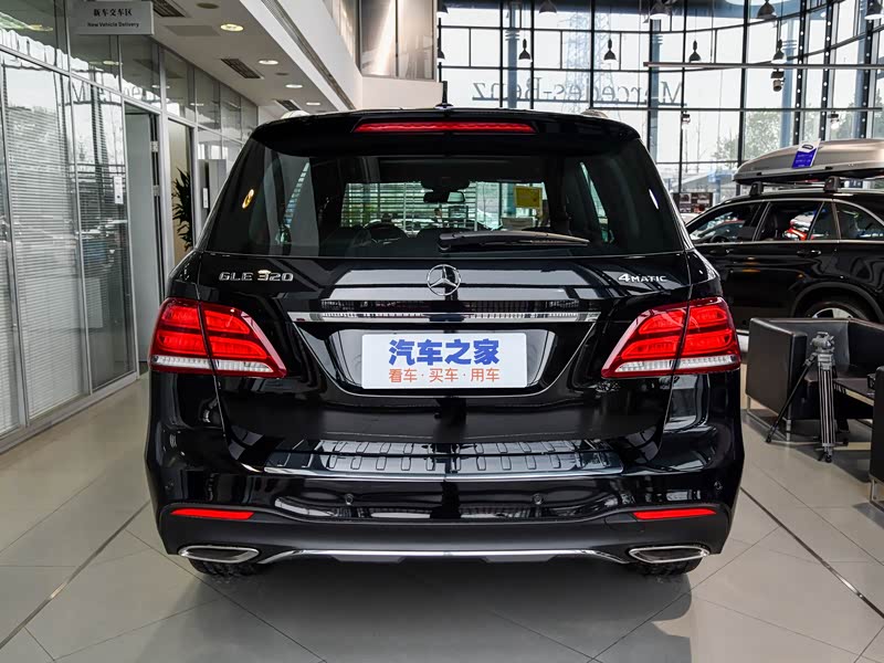 奔驰(进口) 奔驰gle 2018款 gle 320 4matic 豪华型臻藏版