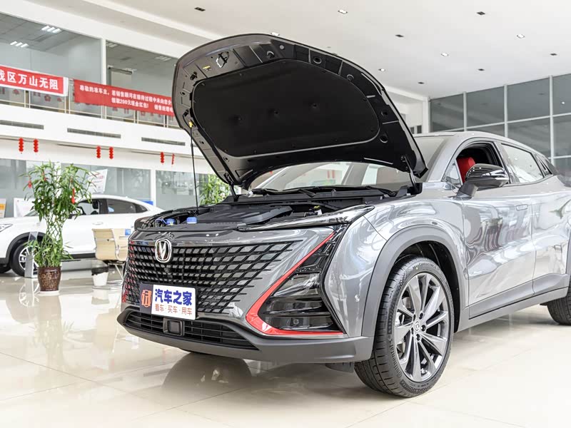 长安汽车 长安uni-t 2020款 1.5t 旗舰型