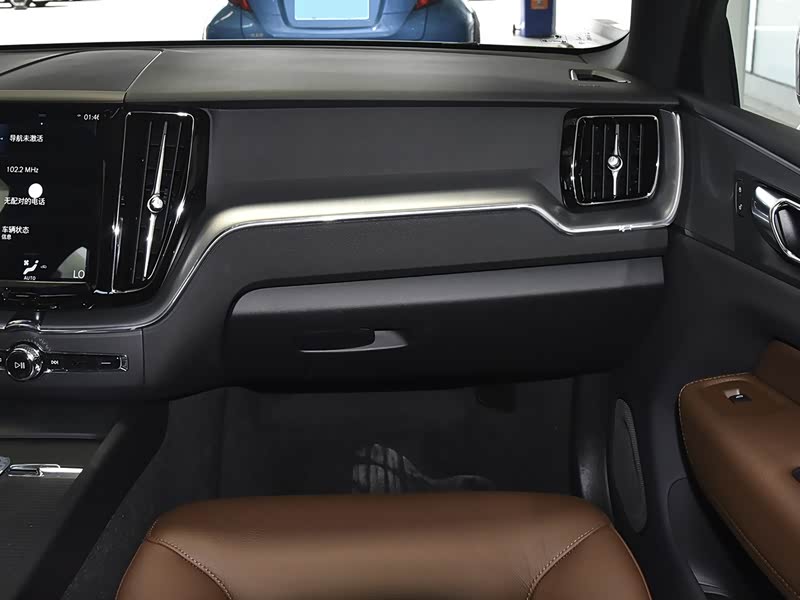 沃尔沃亚太 沃尔沃xc60 2021款 t5 四驱智逸豪华版 中控方向盘 已经是