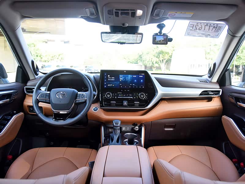 广汽丰田和展>广汽丰田>汉兰达>2022款380t四驱至尊型7座>中控方向盘>