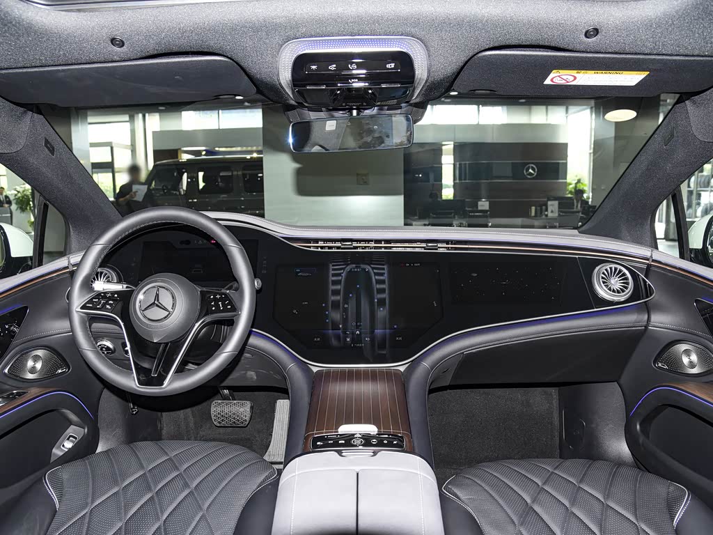 连云港之星奔驰4s店>梅赛德斯-eq>奔驰eqs>2022款改款5804matic>中控