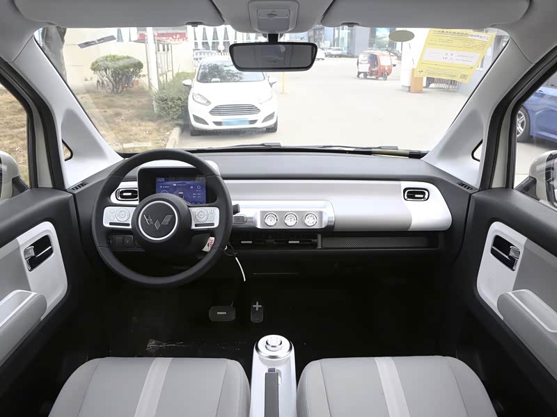 上汽通用五菱 五菱air ev晴空 2023款 两座-标准版