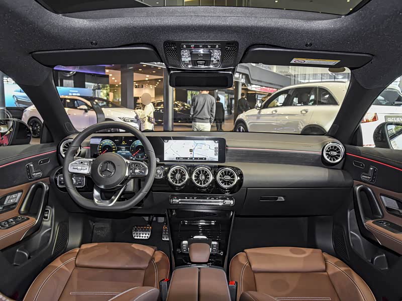 【图解图片_太原之星数字化智能展厅奔驰cla图片】-汽车之家