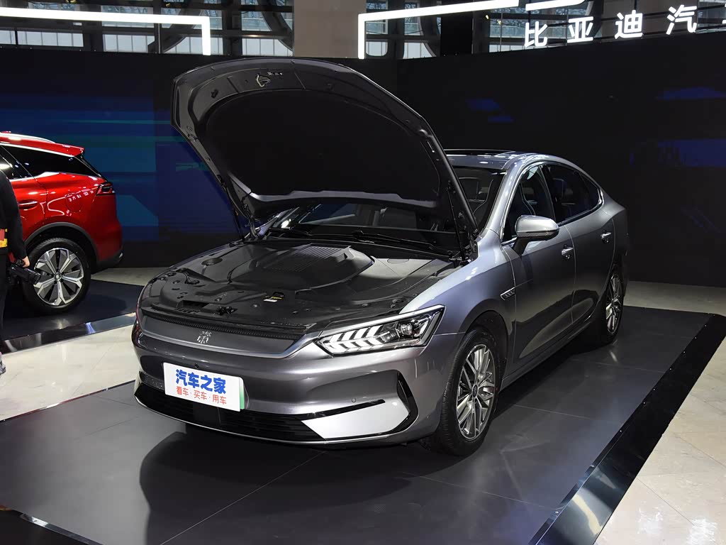 比亚迪 秦plus 2021款 ev 500km 尊贵型