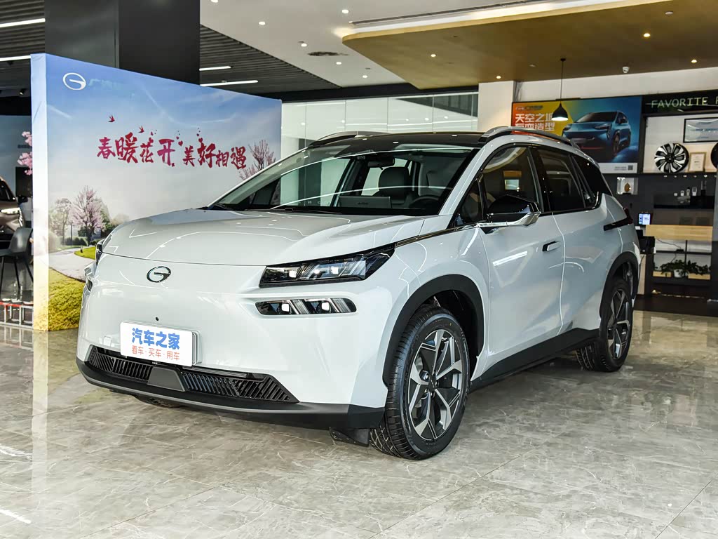 广汽埃安 aion v 2022款 plus 70 智享科技版 三元锂