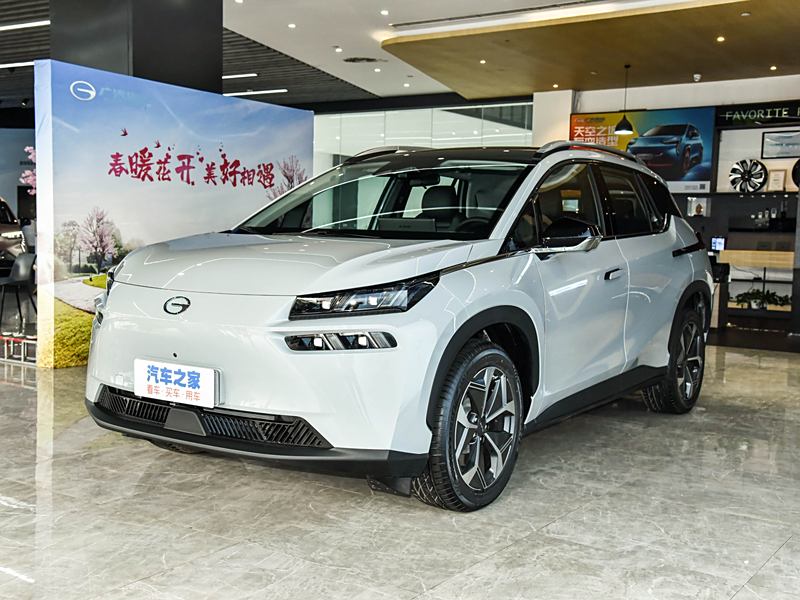 广汽埃安 aion v 2022款 plus 70 智享科技版 三元锂