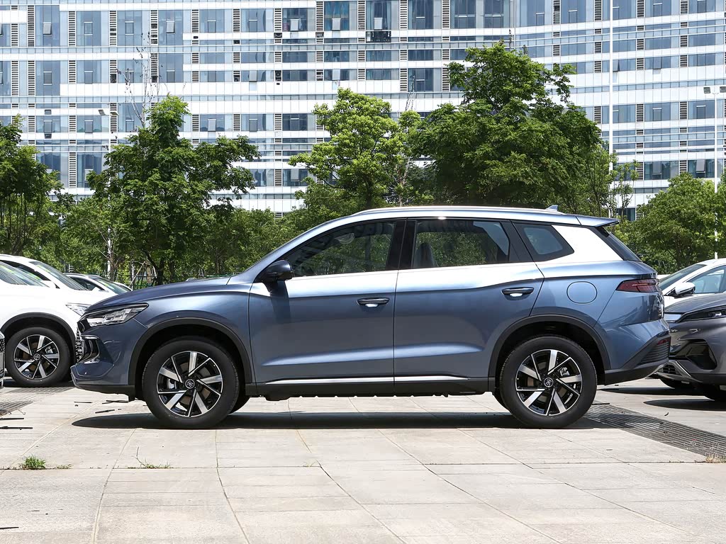 比亚迪 宋pro新能源 2023款 冠军版 dm-i 71km超越型