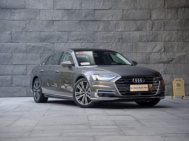 奥迪(进口) 奥迪a8 2018款 a8l 55 tfsi quattro尊贵型
