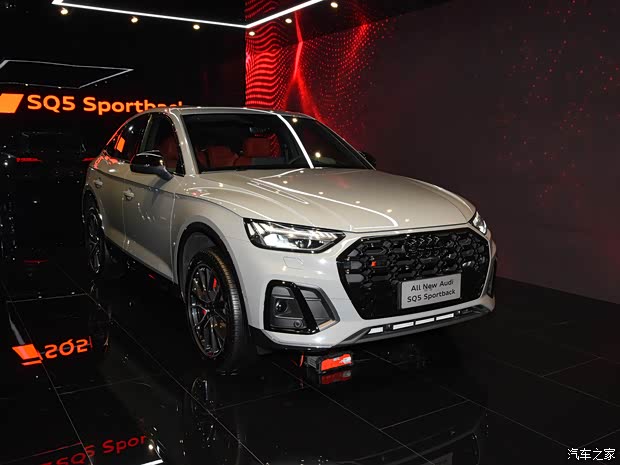 奥迪sq5sportback热销中店内可试乘试驾