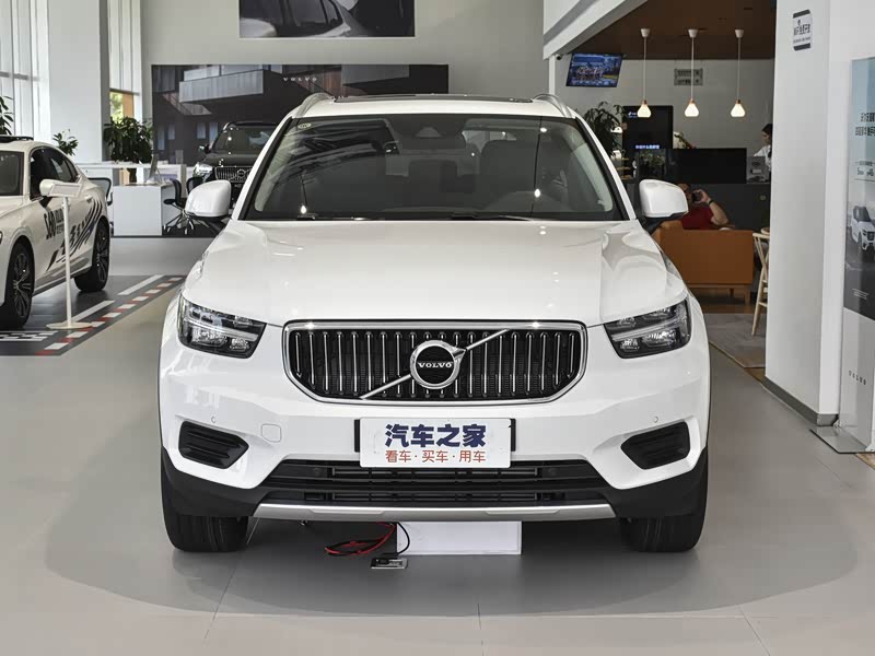沃尔沃亚太 沃尔沃xc40 2022款 t4 四驱智行时尚版