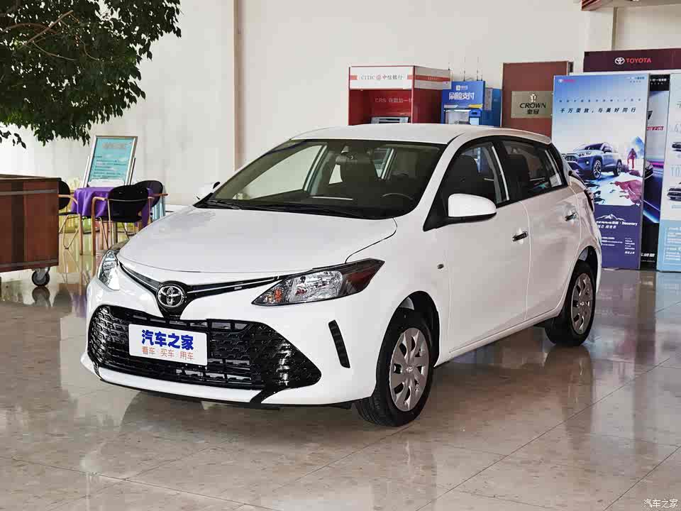 一汽丰田 威驰fs 2019款 1.5l cvt锋尚版