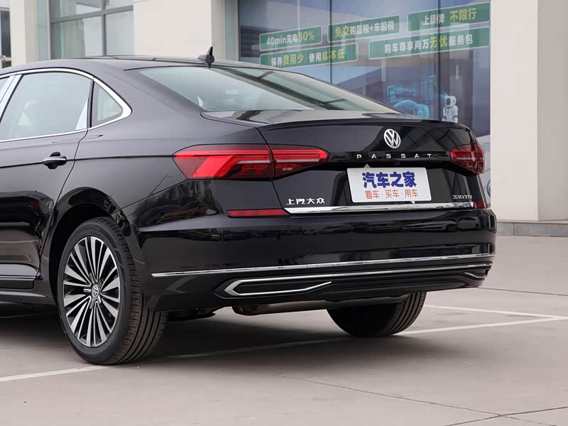 上汽大众 帕萨特 2020款 330tsi 尊贵版 国vi
