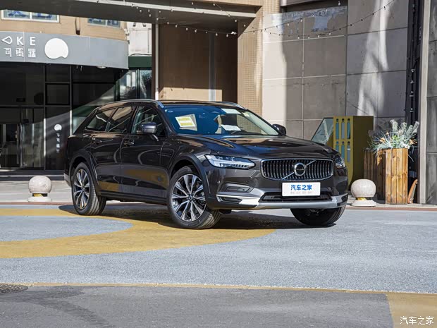 沃尔沃v90热销中售价3918万元起