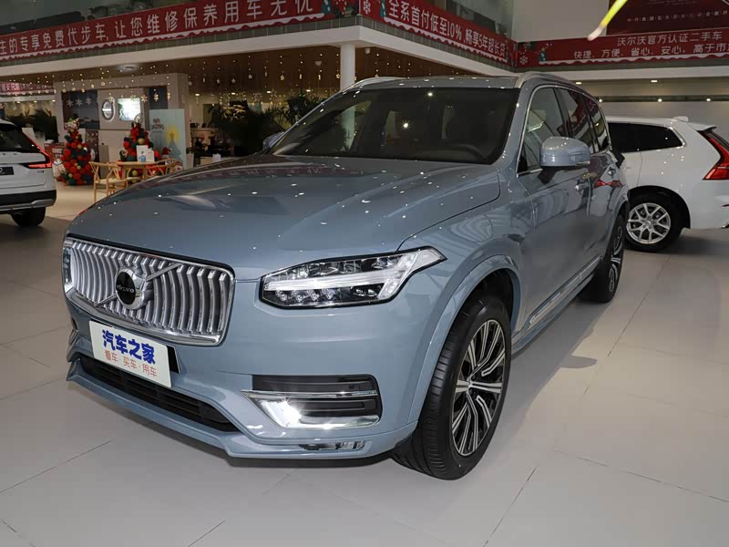沃尔沃(进口) 沃尔沃xc90 2021款 b5 智行豪华版 5座 闪银灰 车身外观